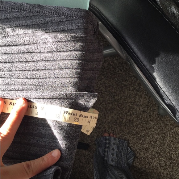 Express dress - Picture 8 of 9